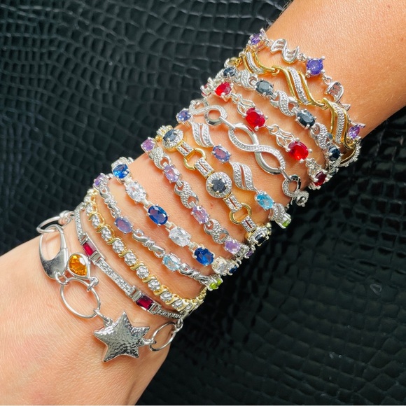 White & Blue Cubic Zirconia Sterling Silver Tennis Bracelet GORGEOUS - Picture 11 of 11